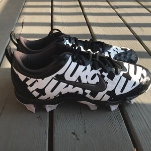 Women’s Nike Hyperdiamond 2.5 softball cleats